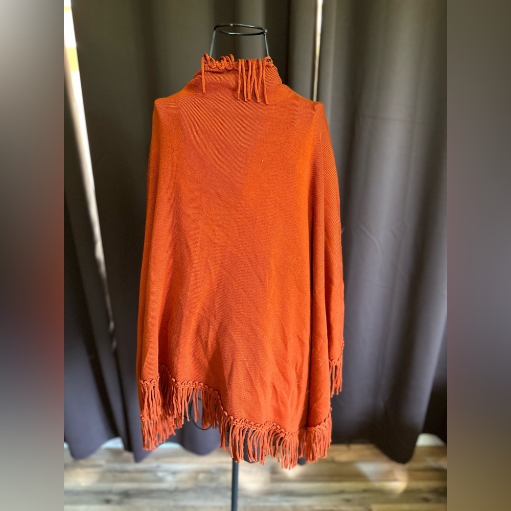 Coldwater Creek Fringe Shawl​​ - Picture 3 of 3